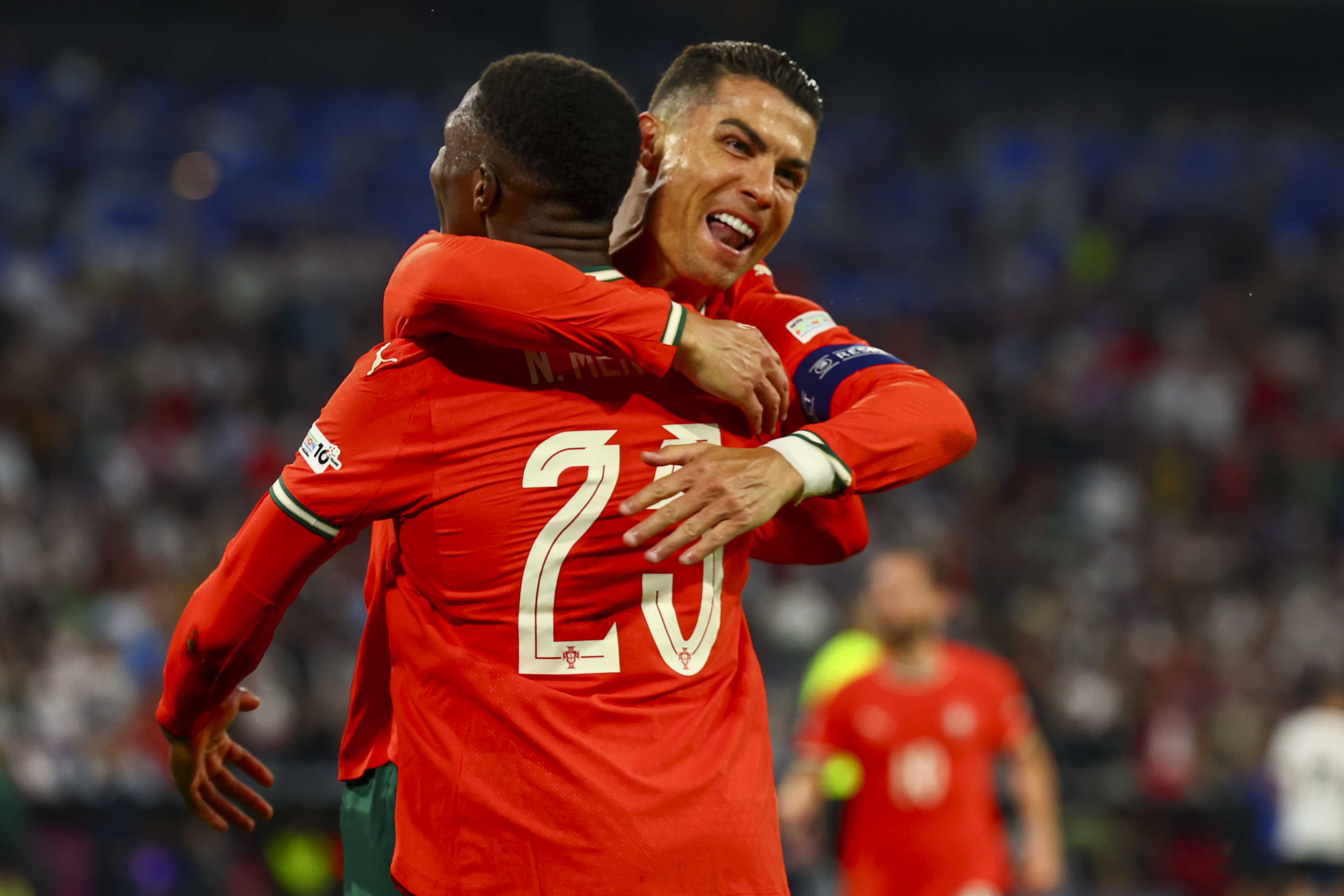 C7娱乐-瑞士力克葡萄牙，挺进欧洲杯半决赛(瑞士力克葡萄牙,挺进欧洲杯半决赛了吗)