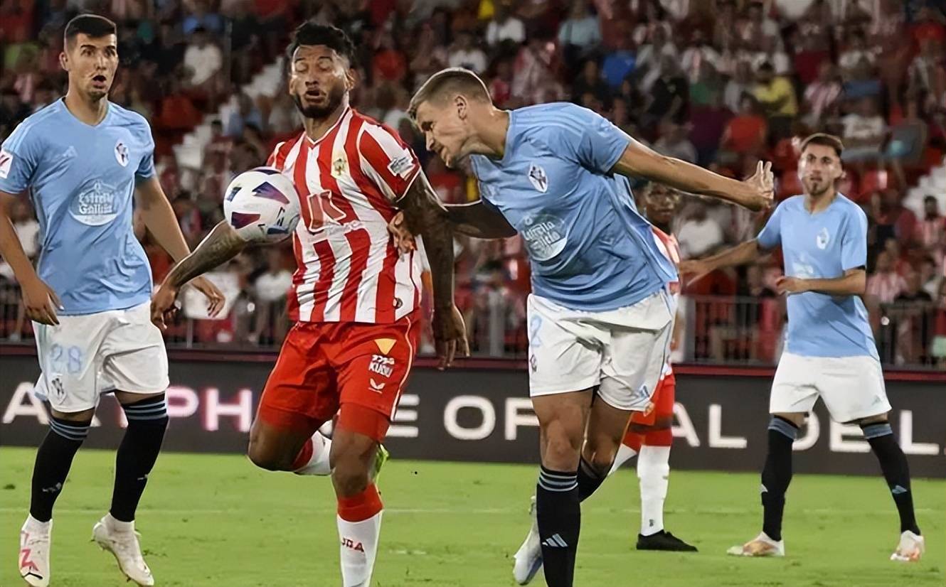 C7娱乐app下载-曼联签下阿尔梅里亚年轻球员，重金打造未来之星的简单介绍